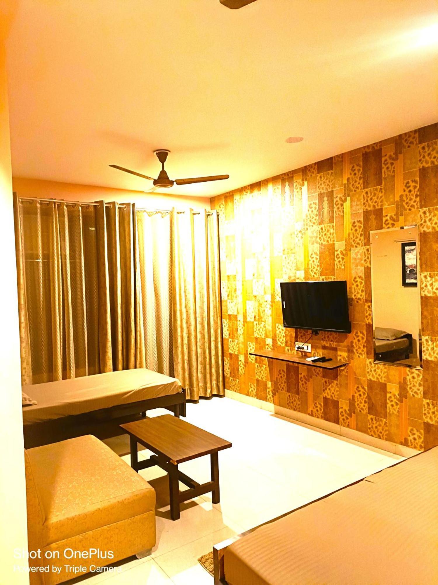 Appartamento Mi Casa Sector 47 Gurgaon Esterno foto