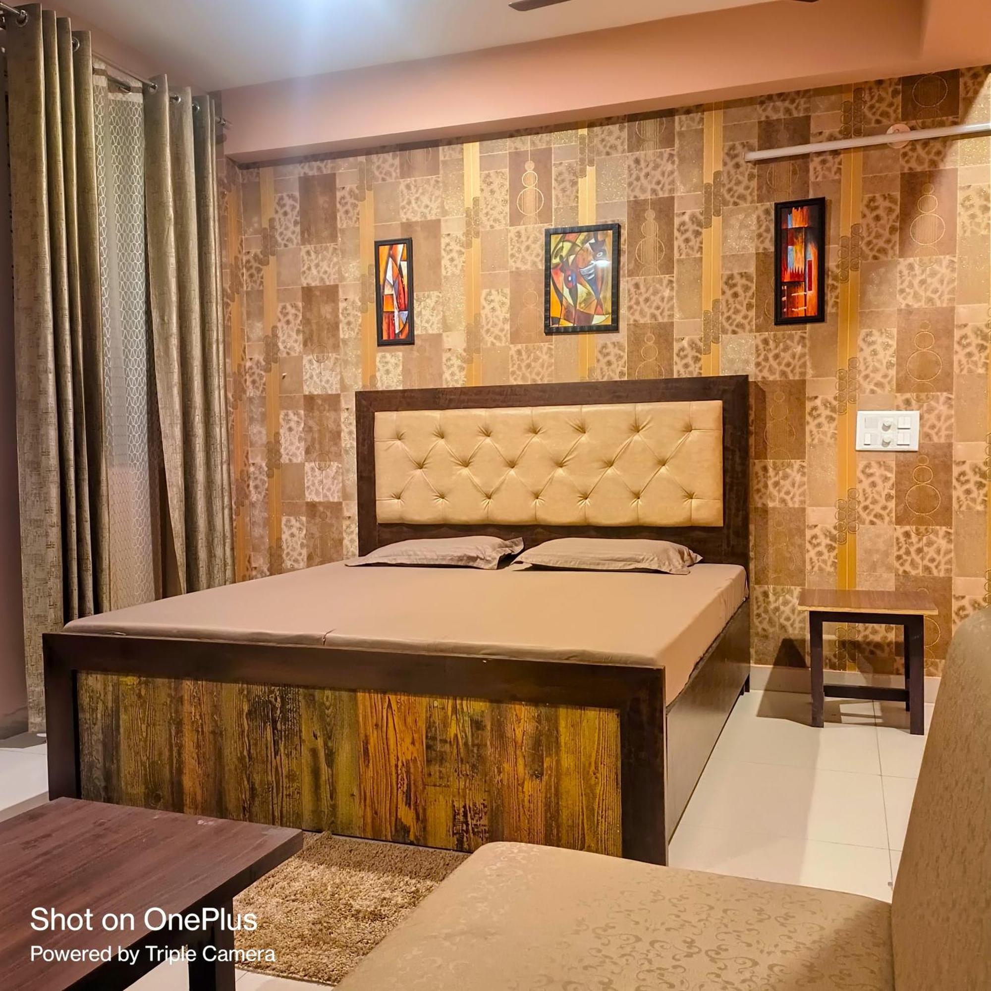 Appartamento Mi Casa Sector 47 Gurgaon Esterno foto