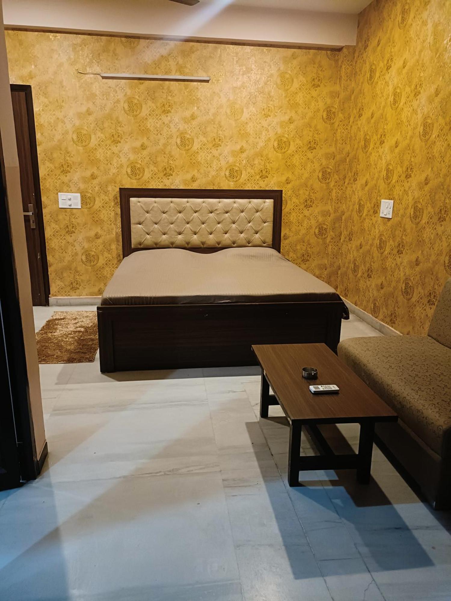 Appartamento Mi Casa Sector 47 Gurgaon Esterno foto