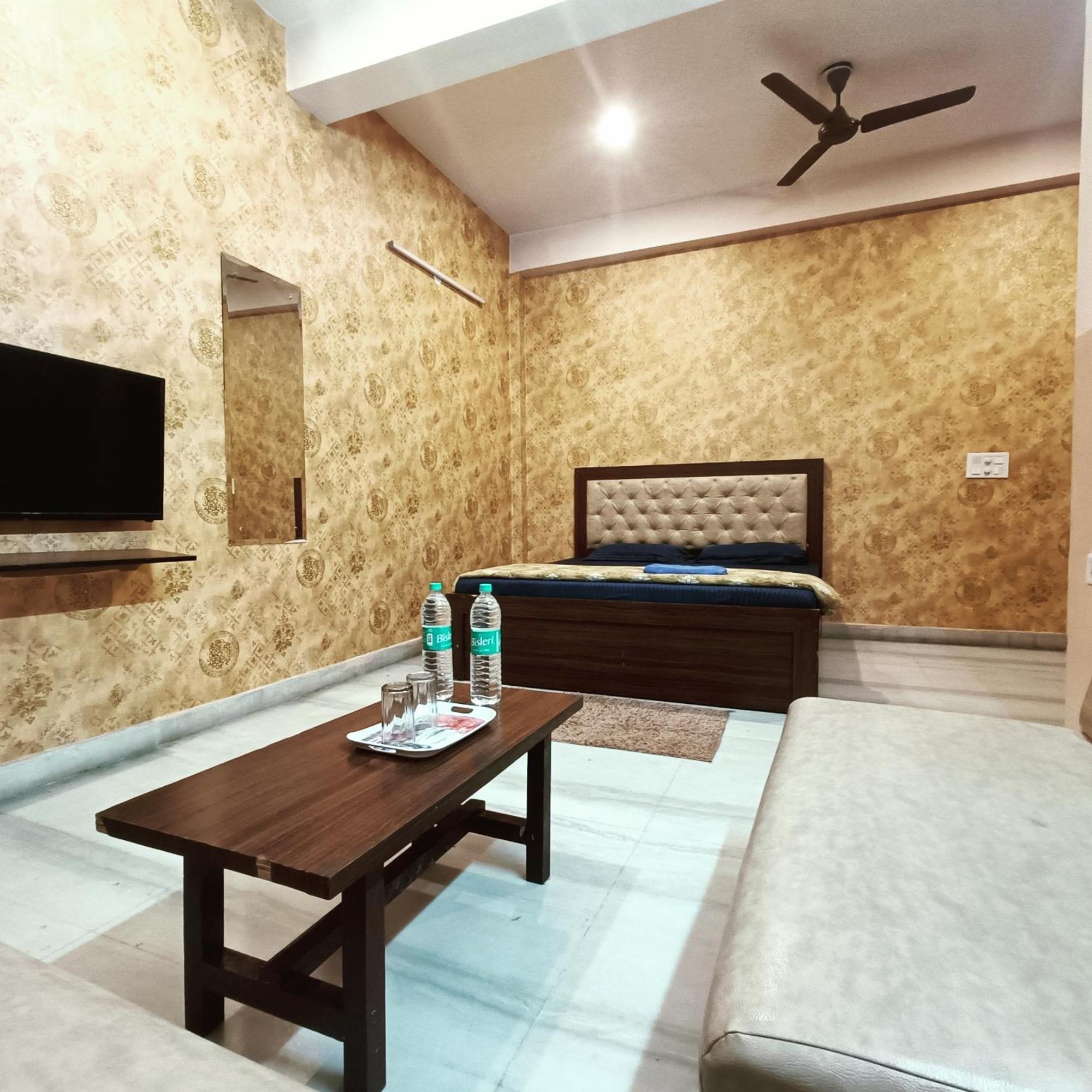 Appartamento Mi Casa Sector 47 Gurgaon Esterno foto