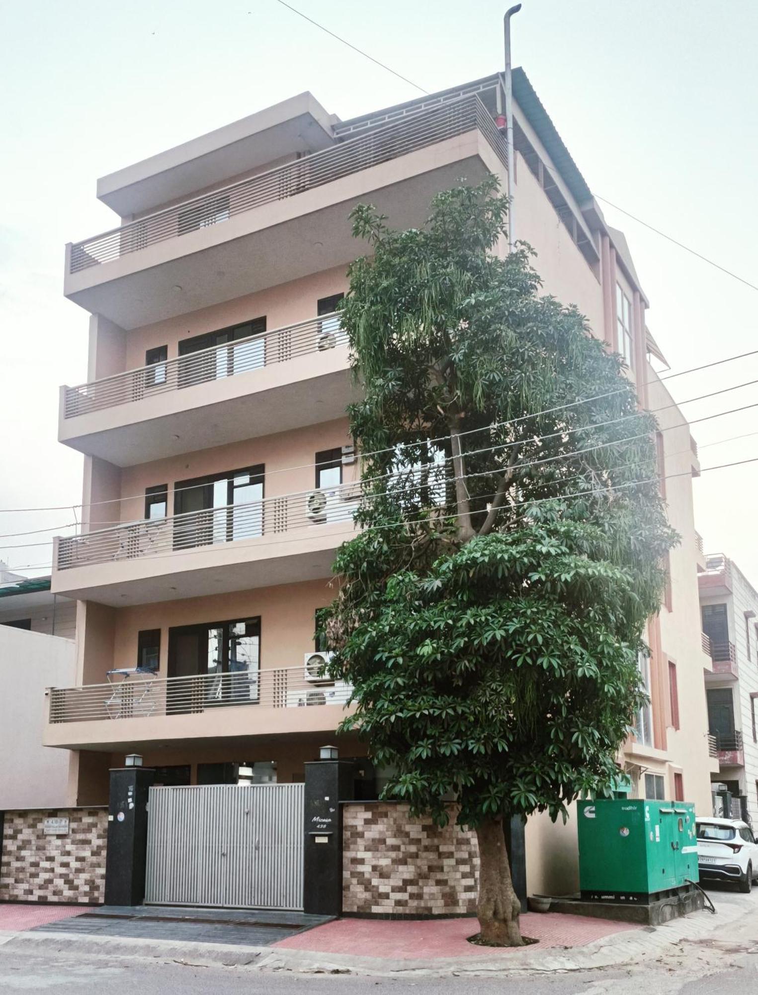 Appartamento Mi Casa Sector 47 Gurgaon Esterno foto
